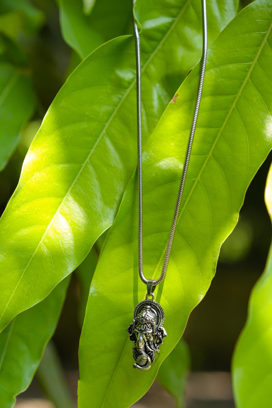 Ganesha Pendant With Snake Chain (Silver)